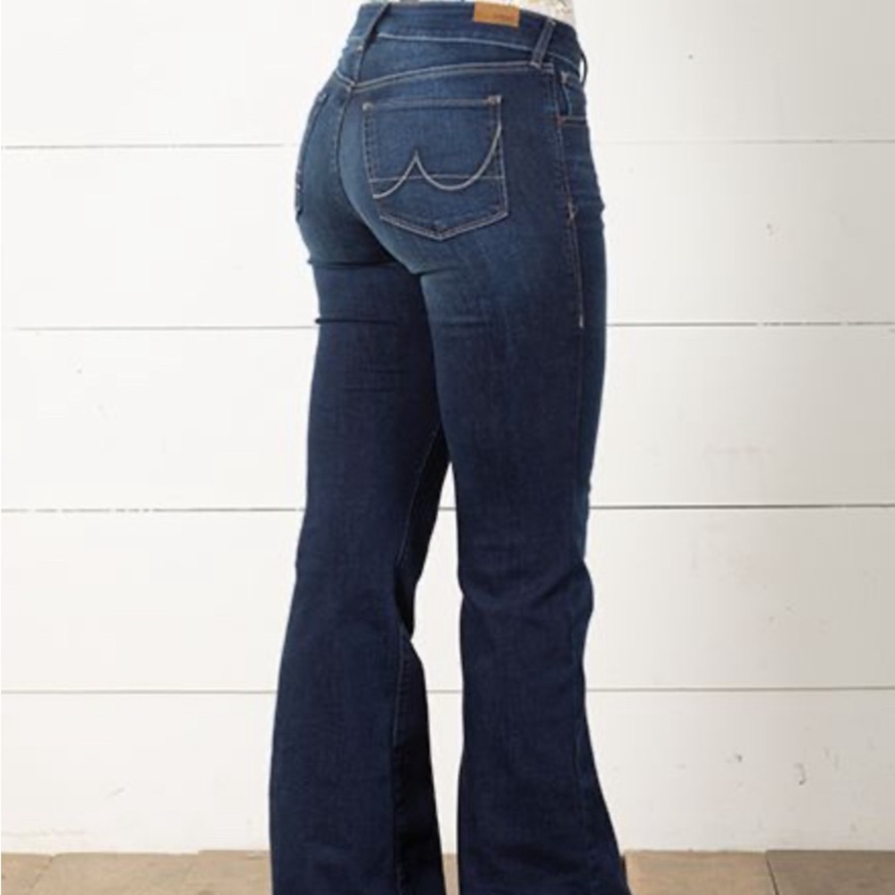 Ariat Ultra Stretch jeans. “Perfect Rise” NWT